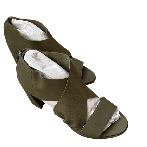 Eileen Fisher Olive Tumbled Nubuck Marla Block Heel Sandal Size 8 New With Box